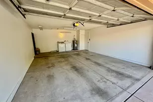 12282 S Shoshoni Dr, Phoenix, AZ 85044 - Photo 36