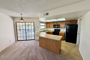 12282 S Shoshoni Dr, Phoenix, AZ 85044 - Photo 4