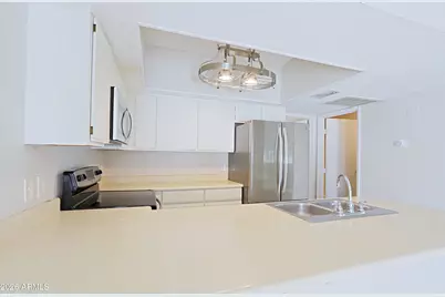 3205 W Loma Lane #3, Phoenix, AZ 85051 - Photo 4