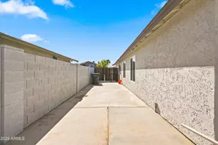 6429 S 17th St, Phoenix, AZ 85042 - Photo 28