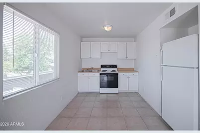 9606 N 11th Avenue #105, Phoenix, AZ 85021 - Photo 6