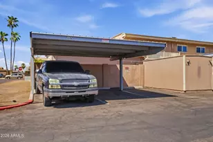 3224 W Echo Ln, Phoenix, AZ 85051 - Photo 30