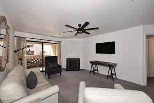 5104 N 32nd St, Phoenix, AZ 85018 - Photo 12