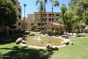 5104 N 32nd St, Phoenix, AZ 85018 - Photo 2