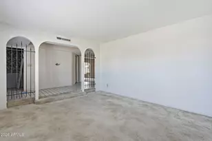 2040 E State Ave, Phoenix, AZ 85020 - Photo 10