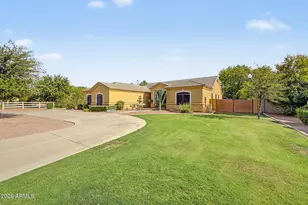 2089 E Park Ave, Gilbert, AZ 85234 - Photo 4