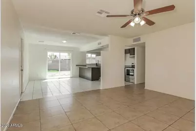 3007 N 79th Drive, Phoenix, AZ 85033 - Photo 2