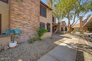 8111 W Wacker Rd, Peoria, AZ 85381 - Photo 2