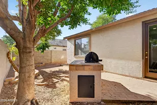 1332 S Providence Cir, Mesa, AZ 85209 - Photo 20