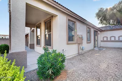 1332 S Providence Circle, Mesa, AZ 85209 - Photo 4