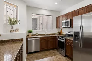 7523 S 30th Run, Phoenix, AZ 85042 - Photo 10