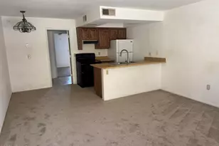 461 W Holmes Ave, Mesa, AZ 85210 - Photo 2