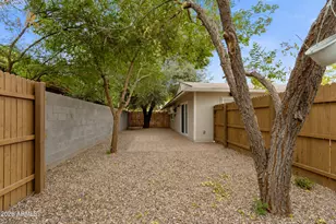 2045 S Hammond Dr, Tempe, AZ 85282 - Photo 18