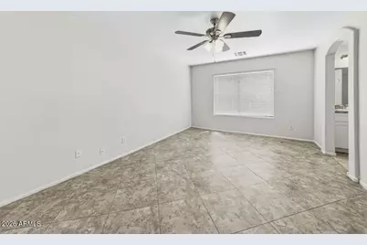 13127 W Port Royale Lane, Surprise, AZ 85379 - Photo 4