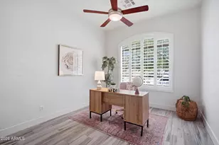 10401 E Helm Dr, Scottsdale, AZ 85255 - Photo 18