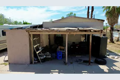 945 W Corona Avenue, Phoenix, AZ 85041 - Photo 30