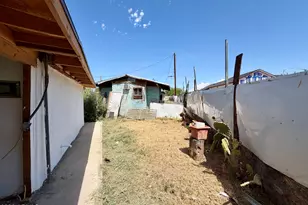 945 W Corona Ave, Phoenix, AZ 85041 - Photo 42
