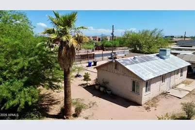 945 W Corona Avenue, Phoenix, AZ 85041 - Photo 28
