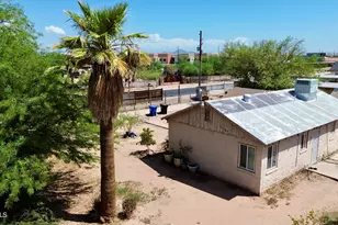 945 W Corona Ave, Phoenix, AZ 85041 - Photo 28