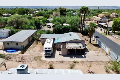 945 W Corona Avenue, Phoenix, AZ 85041 - Photo 26
