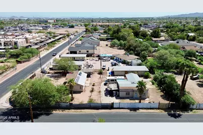 945 W Corona Avenue, Phoenix, AZ 85041 - Photo 8