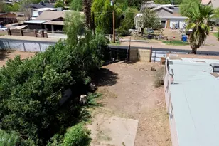 945 W Corona Ave, Phoenix, AZ 85041 - Photo 24