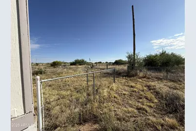 10426 S Corgi Ranch Road, Hereford, AZ 85615 - Photo 14