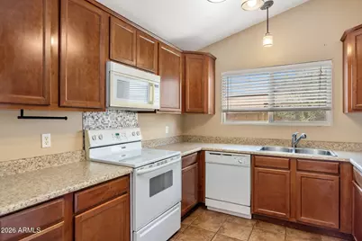 3411 W Irma Lane, Phoenix, AZ 85027 - Photo 10
