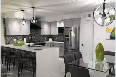 7401 E Northland Drive #6, Scottsdale, AZ 85251 - Photo 2