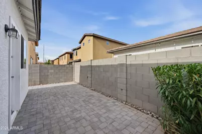 7505 S 27th Way, Phoenix, AZ 85042 - Photo 24