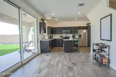 820 E Constance Way, Phoenix, AZ 85042 - Photo 26