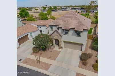 820 E Constance Way, Phoenix, AZ 85042 - Photo 12