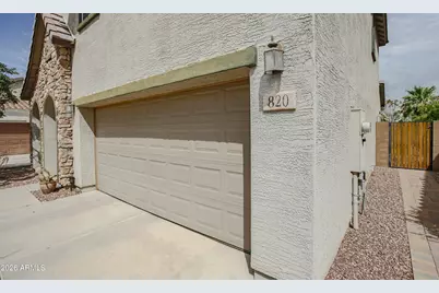 820 E Constance Way, Phoenix, AZ 85042 - Photo 4