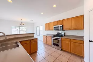 12846 W Rosewood Dr, El Mirage, AZ 85335 - Photo 16