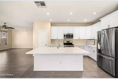 6804 W Lone Cactus Drive, Glendale, AZ 85308 - Photo 12