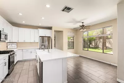 6804 W Lone Cactus Drive, Glendale, AZ 85308 - Photo 26