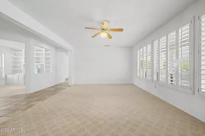 15573 W Las Verdes Way, Surprise, AZ 85374 - Photo 8