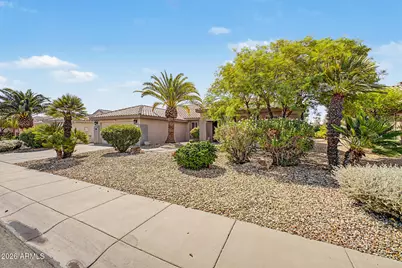 15573 W Las Verdes Way, Surprise, AZ 85374 - Photo 2