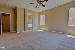 3860 S Ashley Dr, Chandler, AZ 85286 - Photo 4