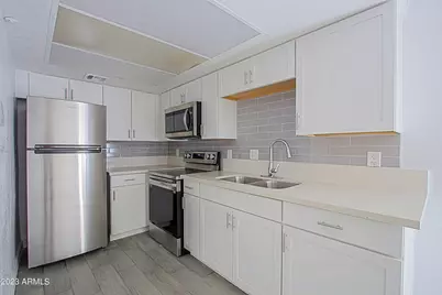 13207 N 21st Place #6, Phoenix, AZ 85022 - Photo 2