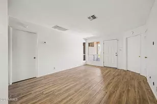 20236 N 6th Dr, Phoenix, AZ 85027 - Photo 6