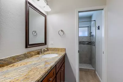 15008 N 6th Circle, Phoenix, AZ 85023 - Photo 18