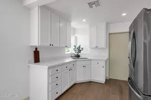 9514 N 2nd St, Phoenix, AZ 85020 - Photo 8
