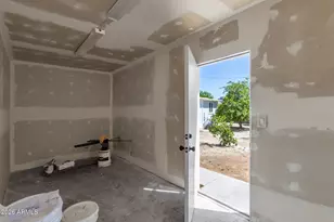 9514 N 2nd St, Phoenix, AZ 85020 - Photo 26