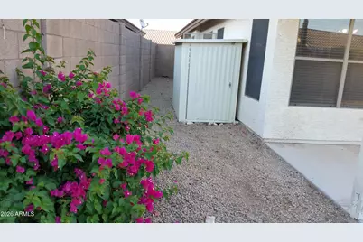 15325 W Honeysuckle Lane, Surprise, AZ 85374 - Photo 20