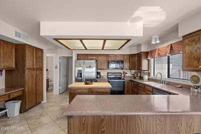 18842 N 96th Lane, Peoria, AZ 85382 - Photo 14