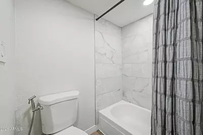 2625 E Indian School Road #244, Phoenix, AZ 85016 - Photo 14