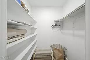 2625 E Indian School Rd, Phoenix, AZ 85016 - Photo 18