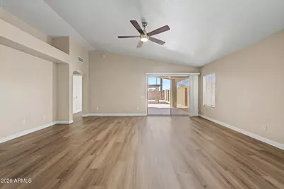 18466 N 5th Avenue, Phoenix, AZ 85023 - Photo 8