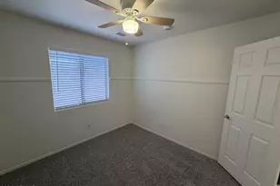 3816 S 74th Dr, Phoenix, AZ 85043 - Photo 6